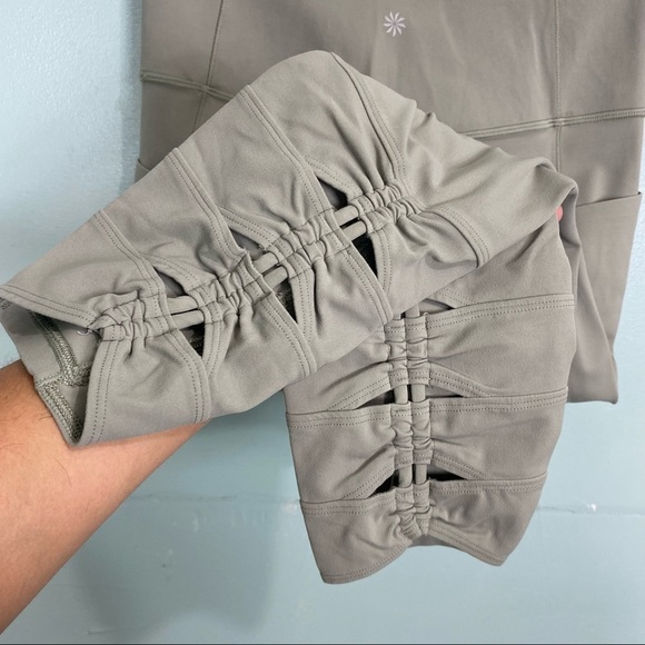 Athleta Salutation Stash Pocket II Cinch 7/8 Tight in Sage Sz M Style 599729 - Picture 7 of 9